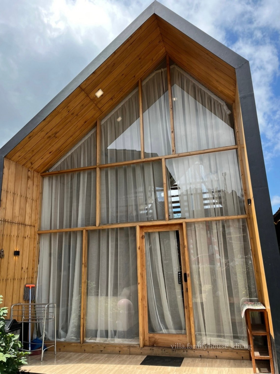 Minimalis Cabin