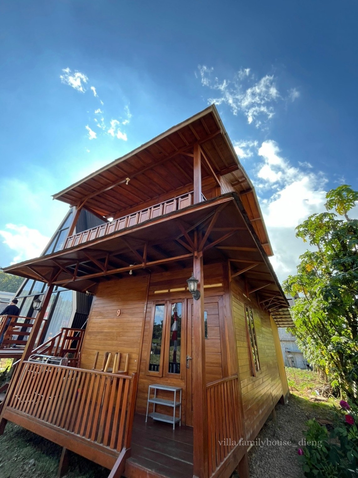 Cottage Classic Cabin