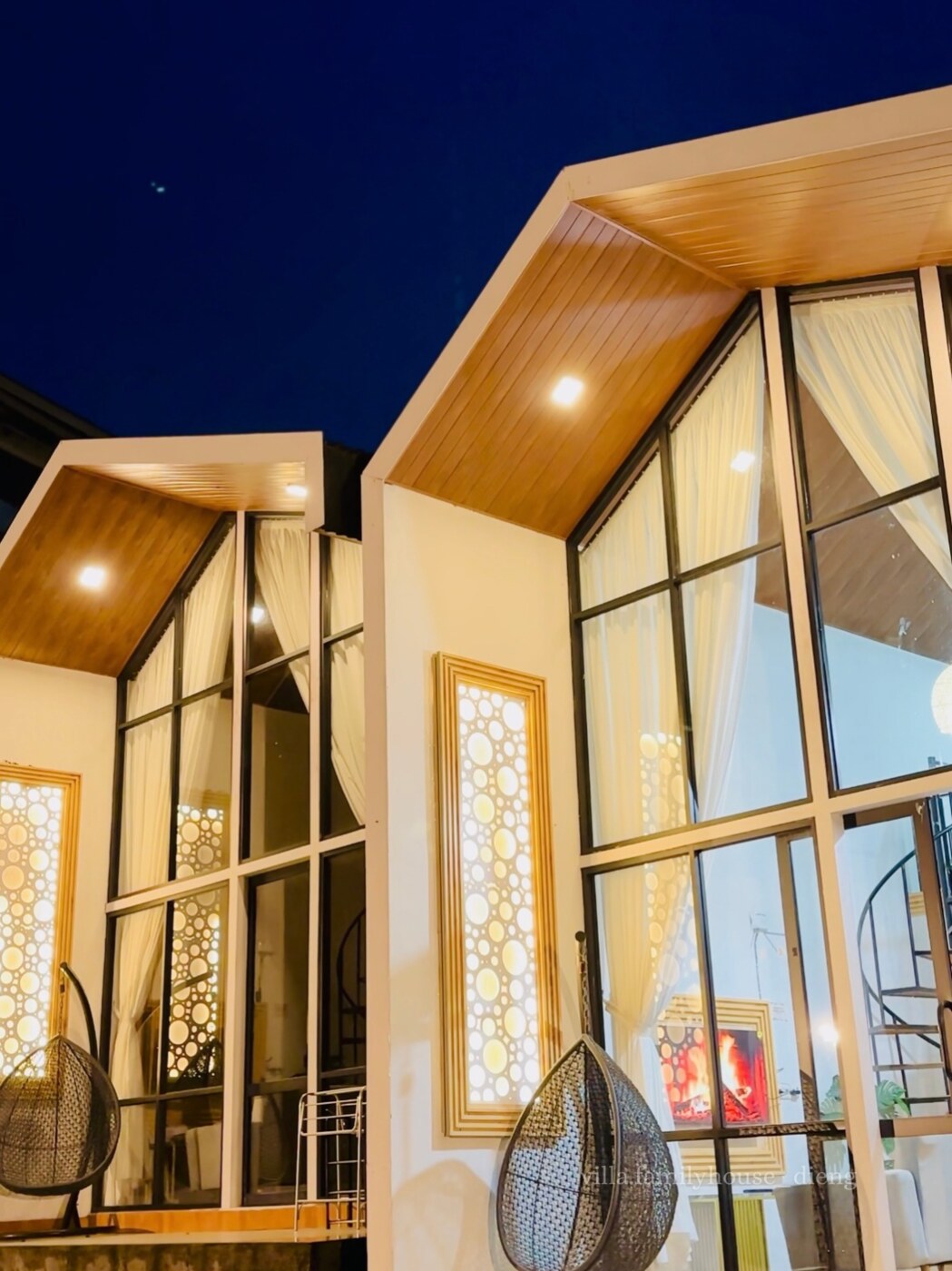 Viona Cabin (View Kebun Bunga)